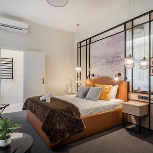 Hotel Astoria Boutique Suites- Location By Bqa 