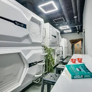 Hotel Moonotel Maidan, Kyiv